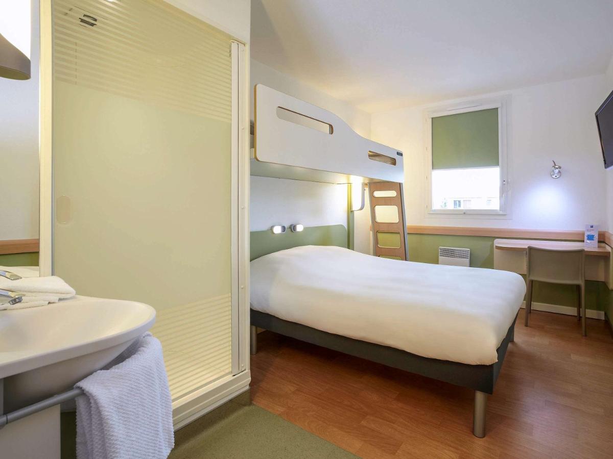 Ibis Budget Pontarlier Exteriör bild