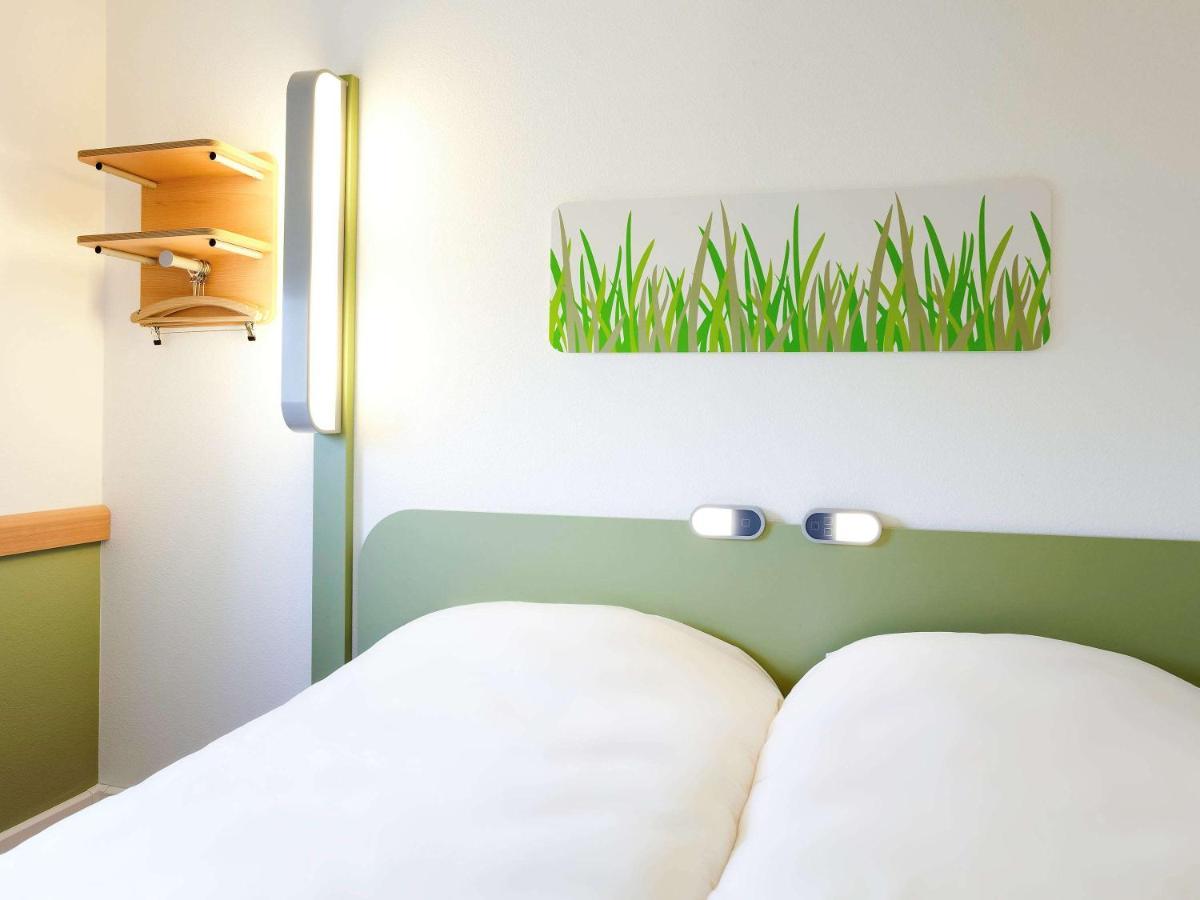 Ibis Budget Pontarlier Exteriör bild
